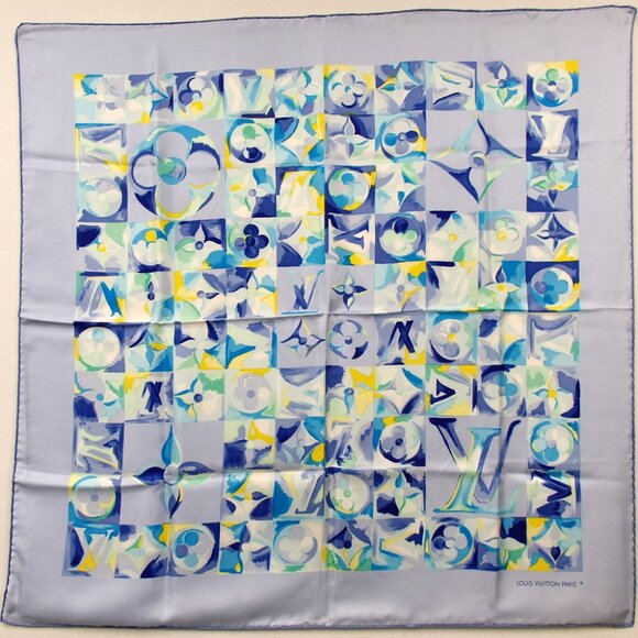 Authentic LOUIS VUITTON scarf silk [Used] - Picture 2 of 7